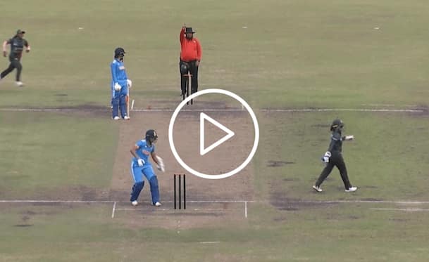 [Watch] Livid Harmanpreet Kaur Smashes Stumps With Bat After Declared Out in 3rd ODI vs Bangladesh